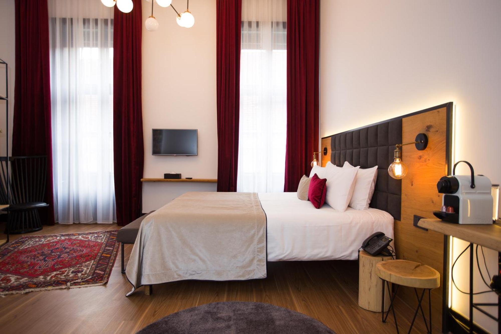 Hotel Rum Budapest Luaran gambar